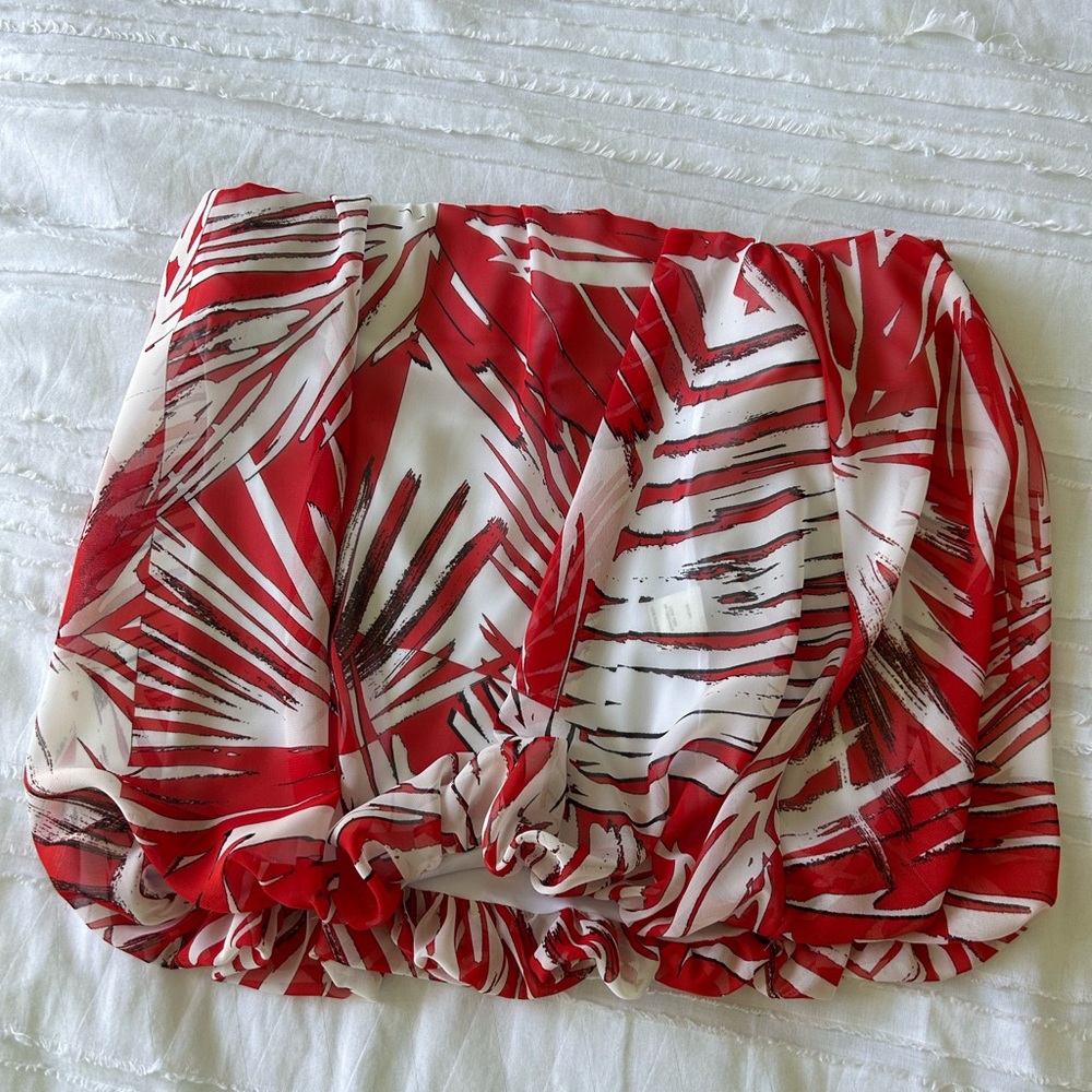 Strapless top